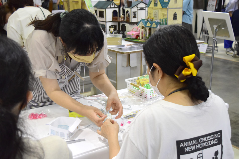 ハンドクラフトフェア in NAGOYA 2022 クラフトハートトーカイトーカイブースの様子